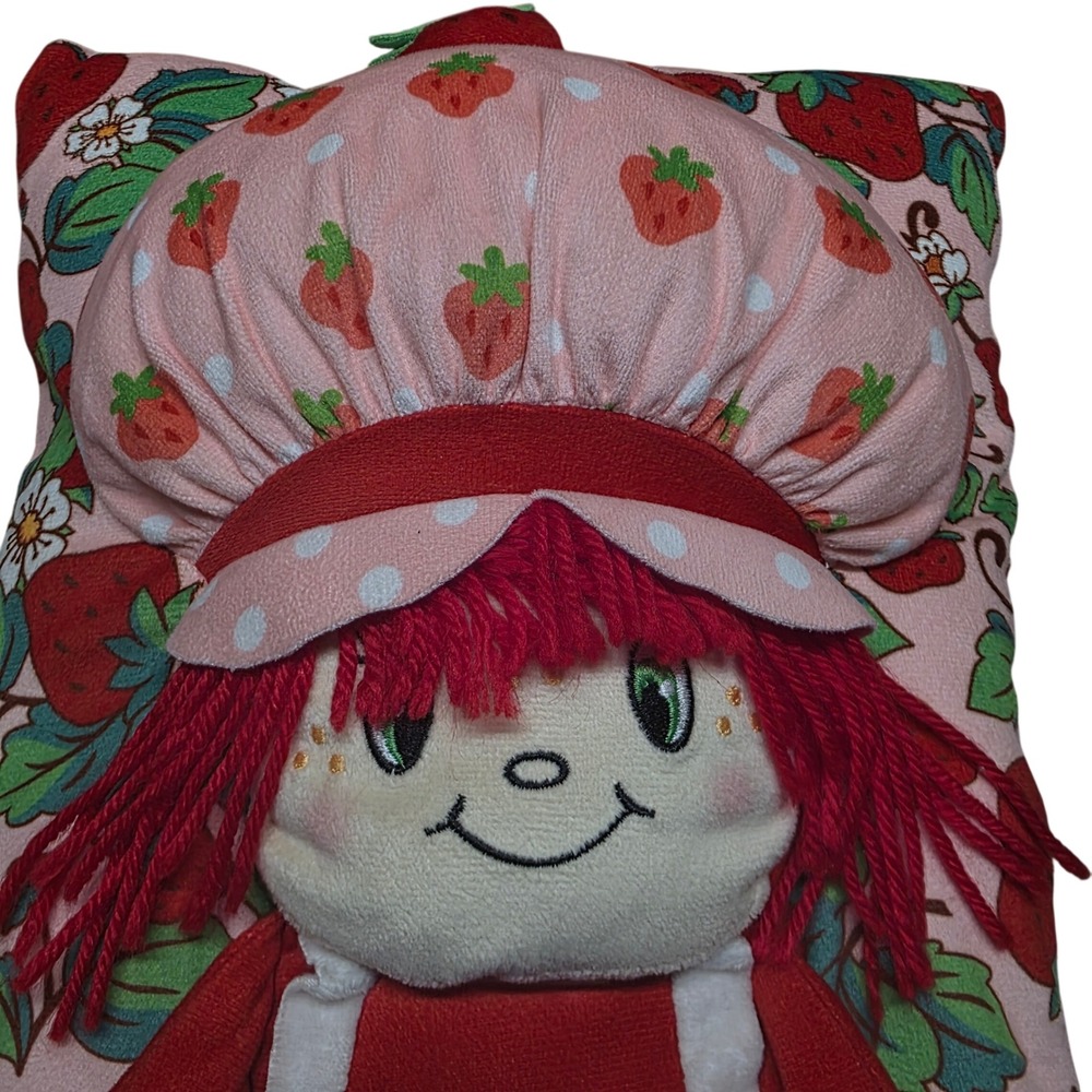 Strawberry Shortcake Plush Character Pillow Pink Red Retro 2024 Jay Franco - Picture 3 of 10